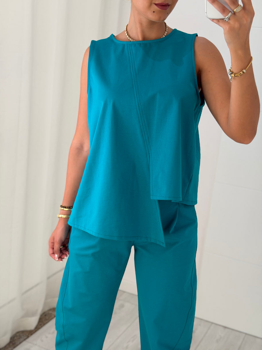 Conjunto assimétrico Turquesa