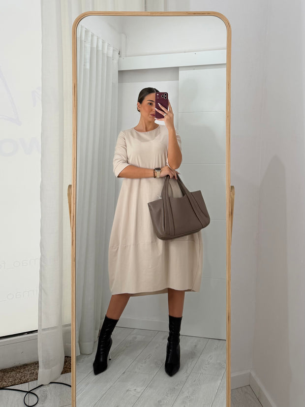 Vestido toque macio bege