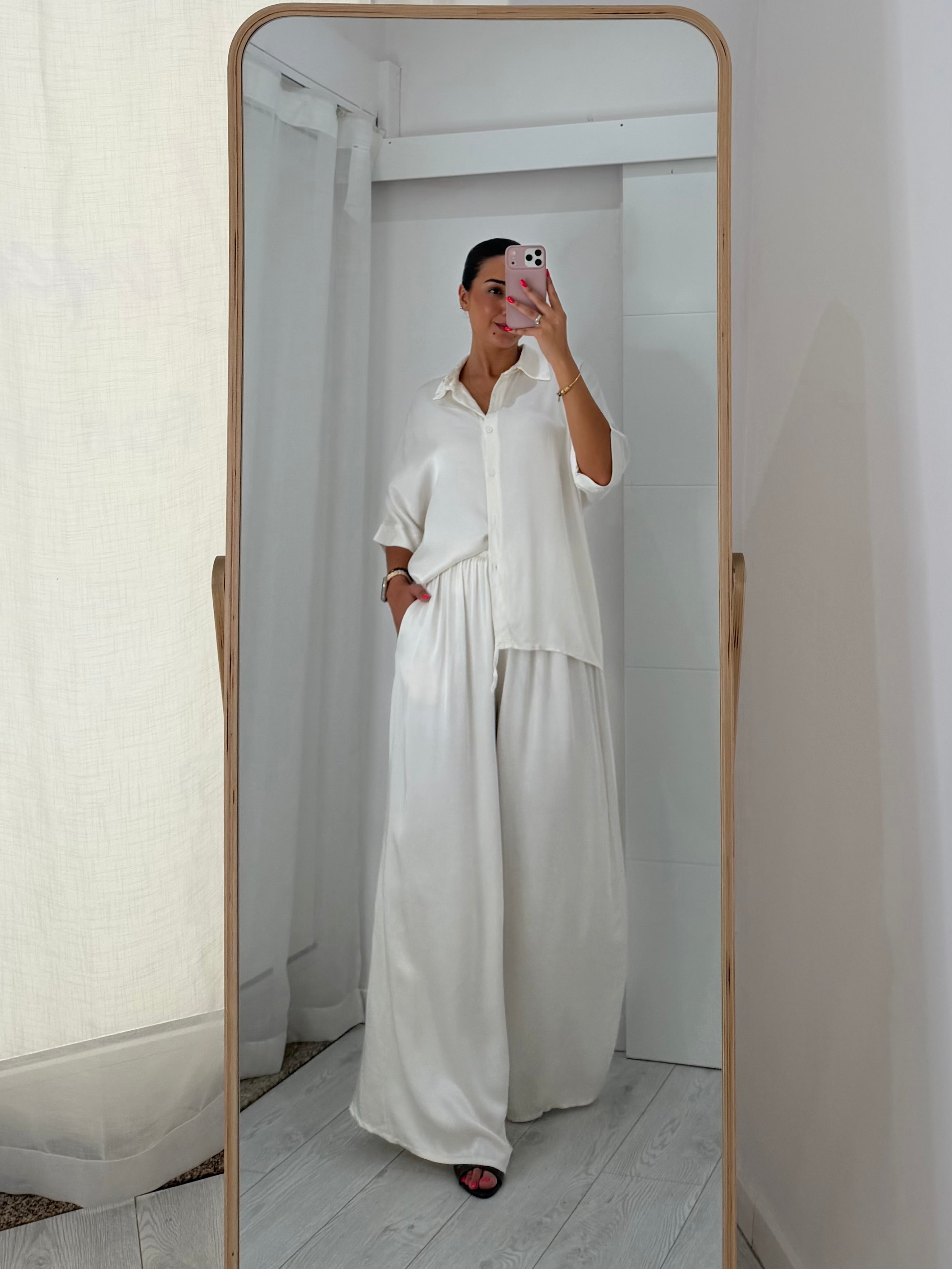 Conjunto acetinado branco