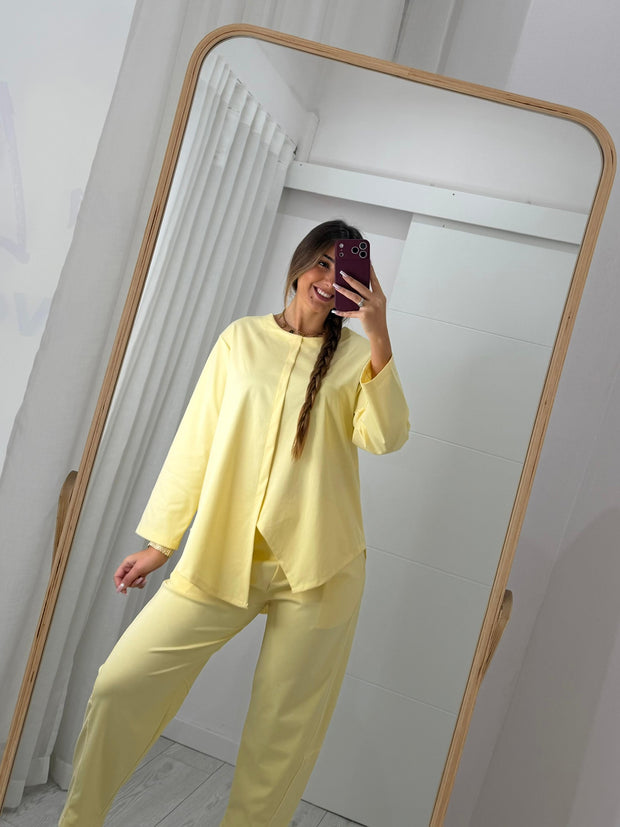 Conjunto Assimétrico Amarelo