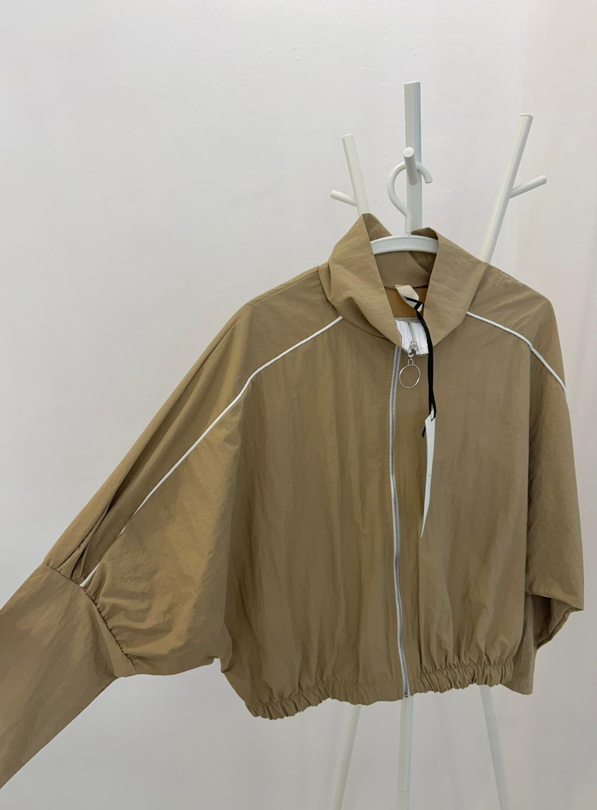 Casaco Desportivo Lux Luna Bege