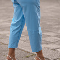 Conjunto assimétrico com botão - azul bebé
