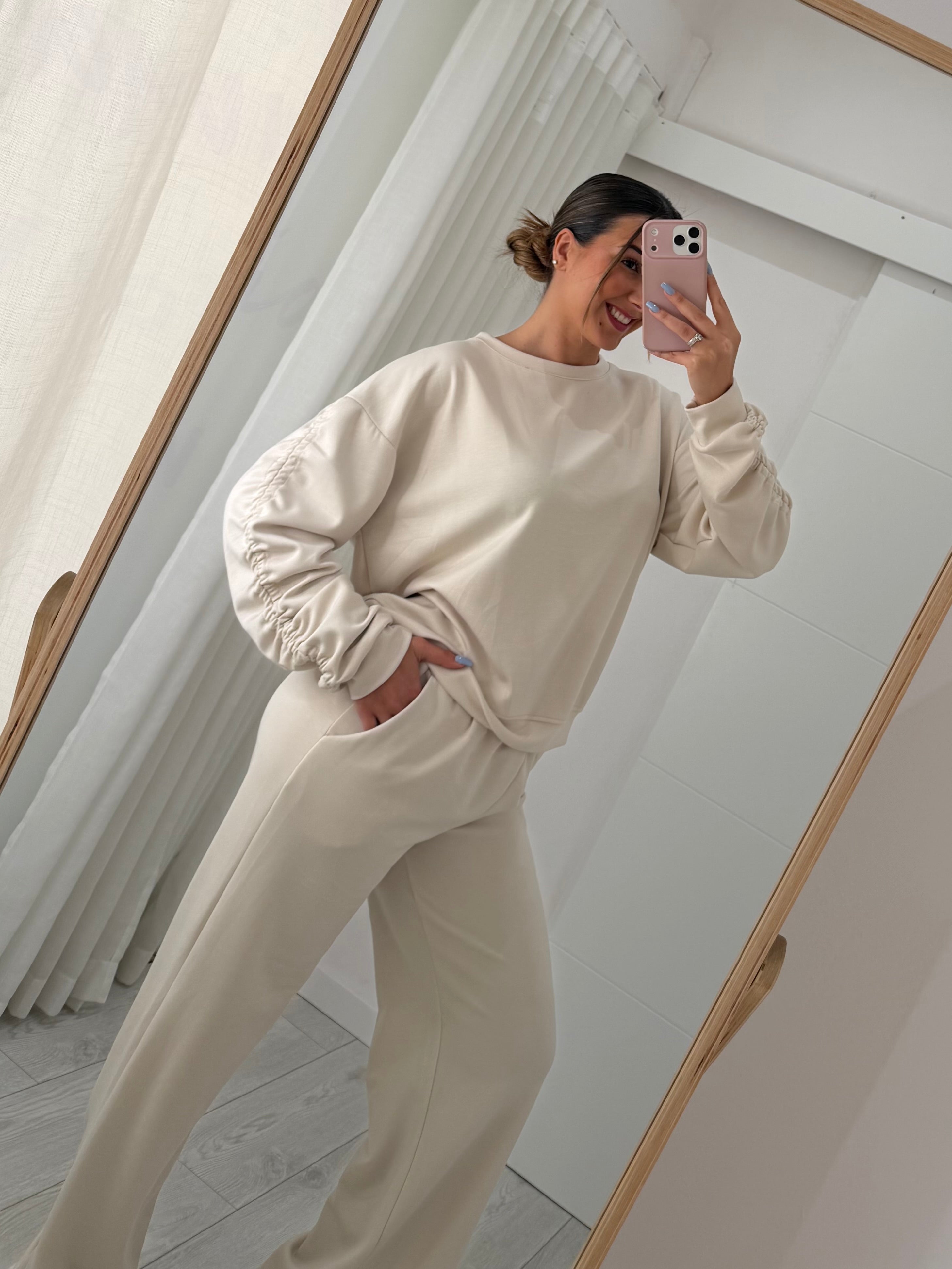 Conjunto Fato de Treino bege
