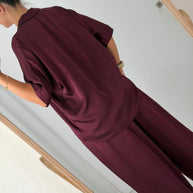Conjunto acetinado bordeaux