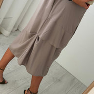 Vestido com toque macio - taupe