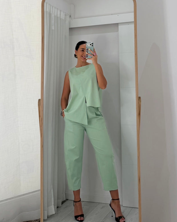 Conjunto Assimétrico - verde menta