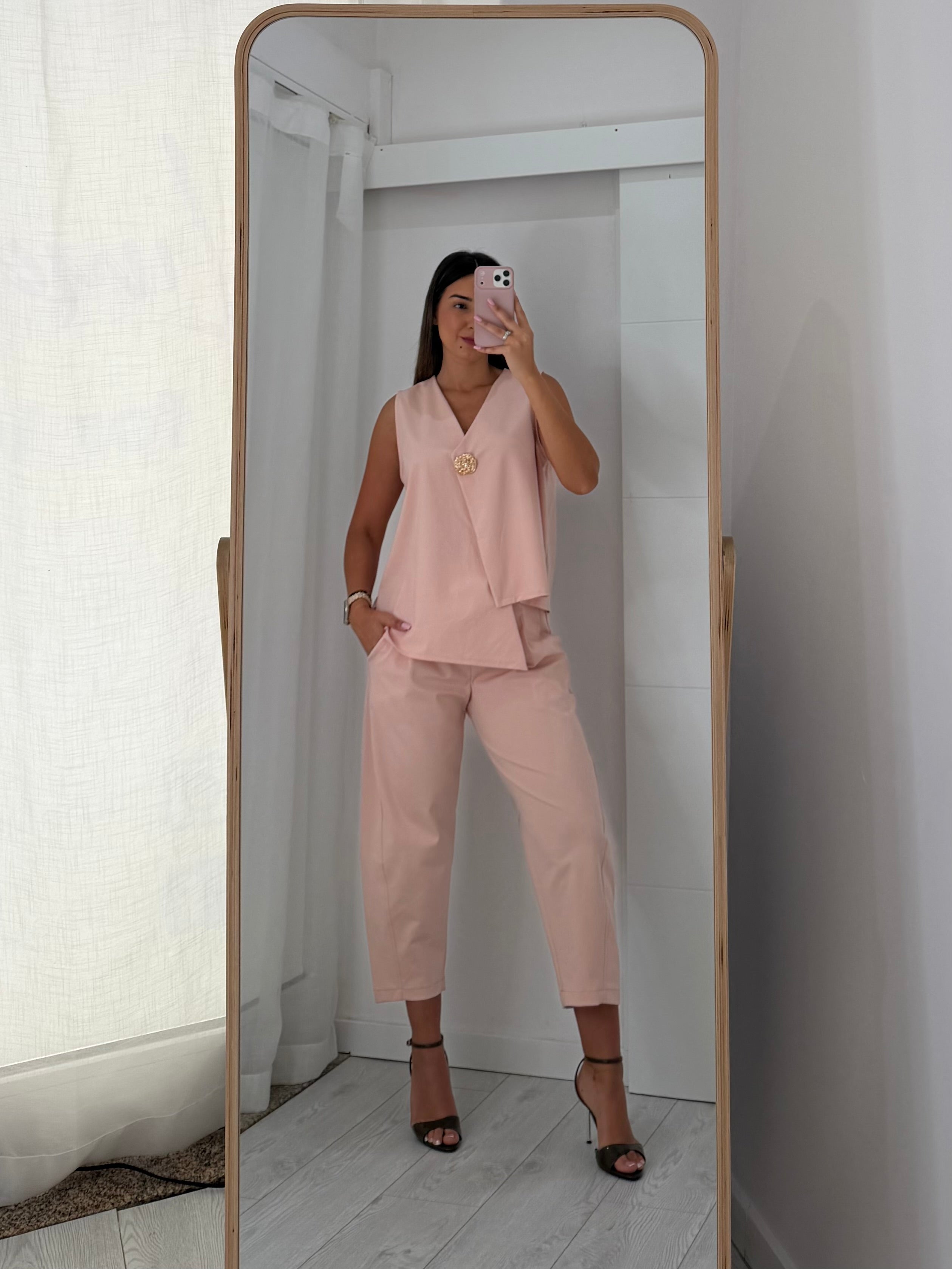 Conjunto assimétrico com botão - rosa velho