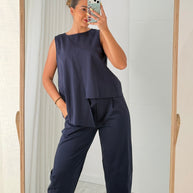 Conjunto assimétrico azul marinho