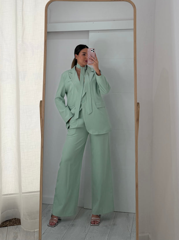 Conjunto alfaiataria verde água