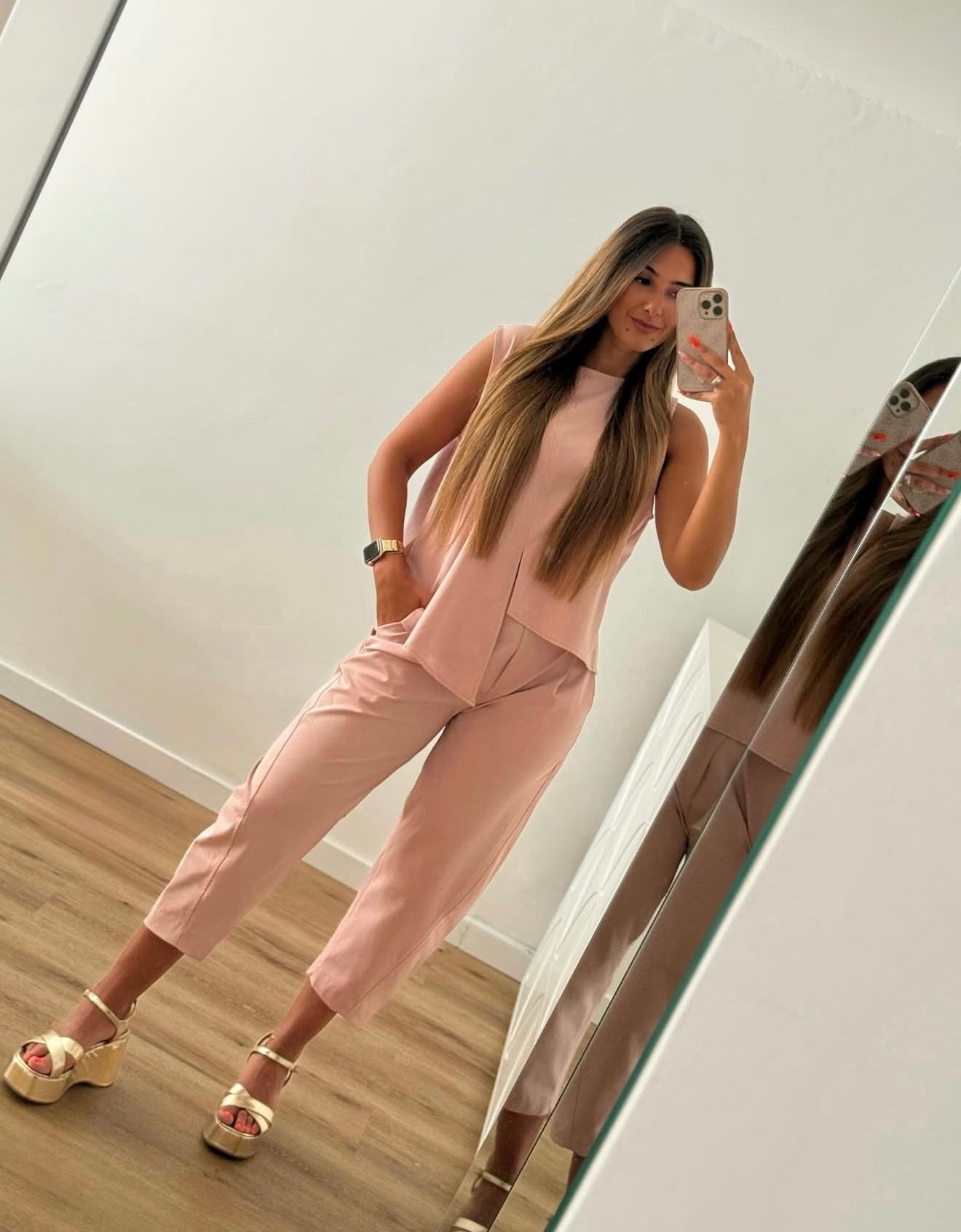 Conjunto assimétrico rosa seco