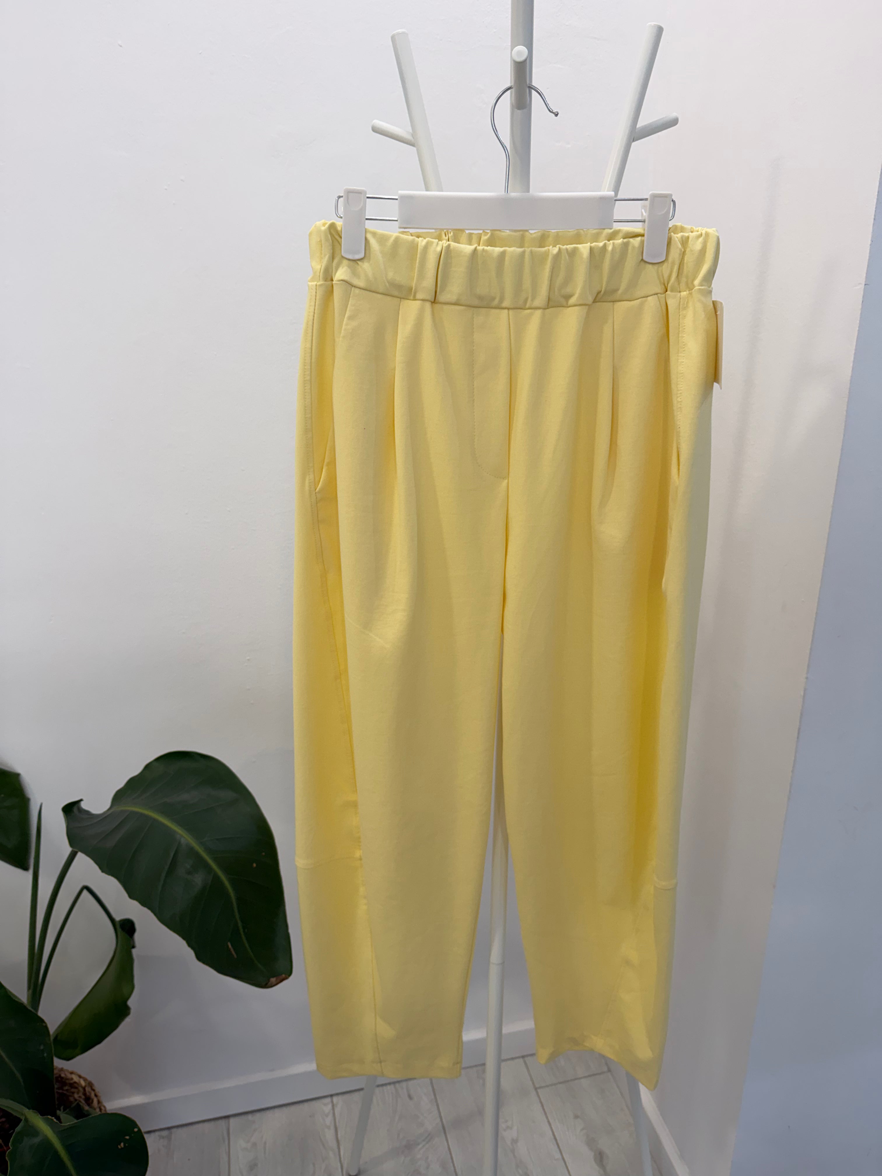 Calça Best Seller Amarela