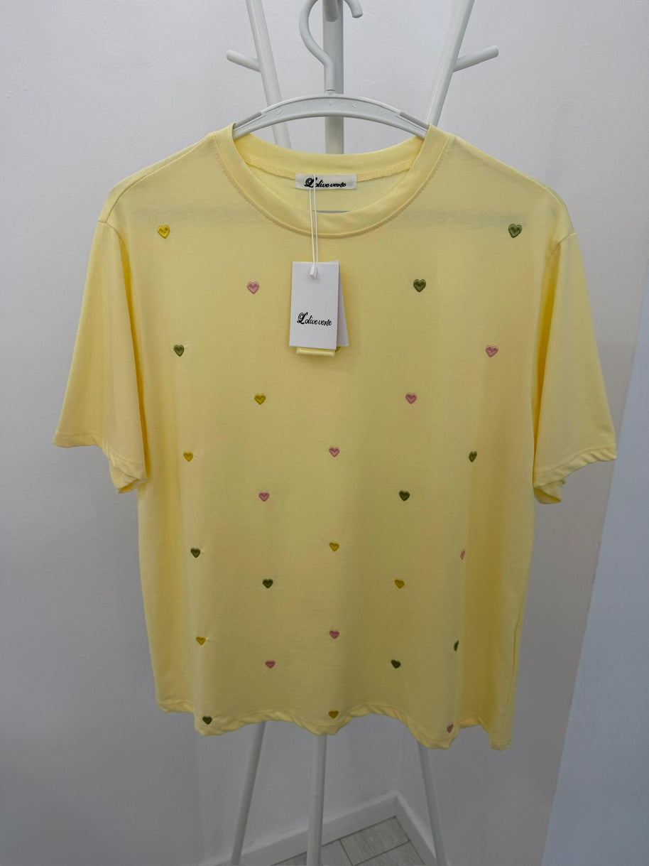Tshirt Coração Amarela
